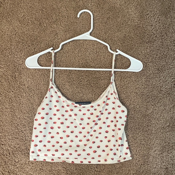 Brandy Melville Cropped tank top - Picture 1 of 3